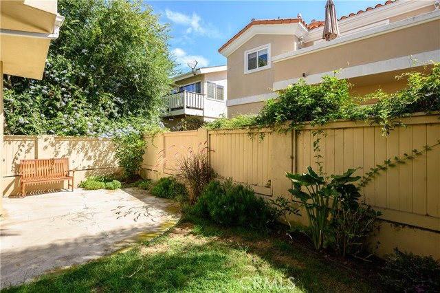 220 Juanita Avenue, Redondo Beach, California 90277, 4 Bedrooms Bedrooms, ,2 BathroomsBathrooms,Residential,Sold,Juanita,SB19220823