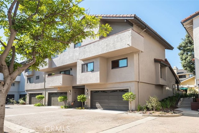 17 Cordoba Court, Manhattan Beach, California 90266, 2 Bedrooms Bedrooms, ,2 BathroomsBathrooms,Residential,Sold,Cordoba,SB20216543