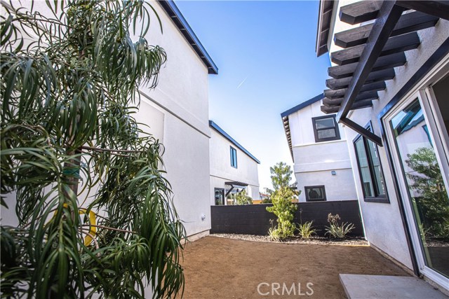 Each Home has a private back patio area (decomposed granite) which attaches to the side walkway designated to each unit. Each Home has a private back patio area (decomposed granite) which attaches to the side walkway designated to each unit.