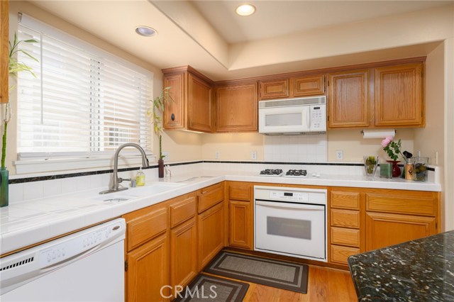 1732 Ruxton Lane, Redondo Beach, California 90278, 3 Bedrooms Bedrooms, ,2 BathroomsBathrooms,Residential,Sold,Ruxton,SB19252536