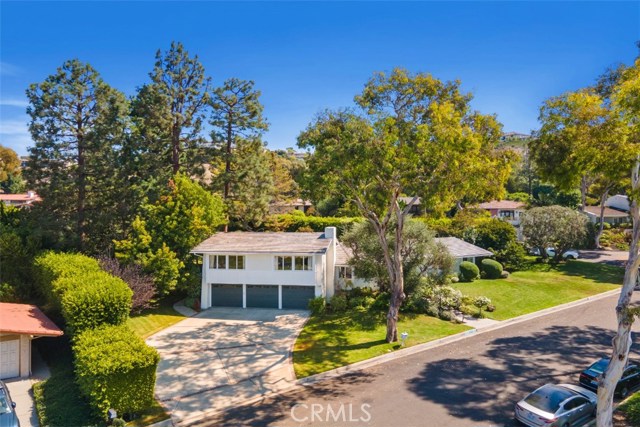 3022 Via Borica, Palos Verdes Estates, California 90274, 5 Bedrooms Bedrooms, ,3 BathroomsBathrooms,Residential,Sold,Via Borica,LG20202992