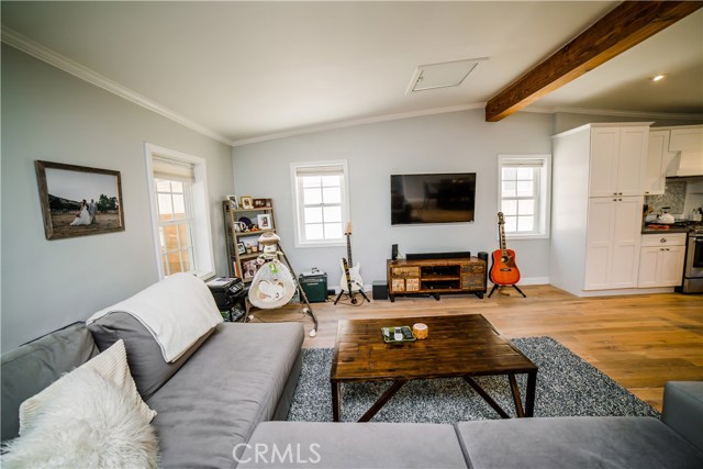 2014 Huntington Lane, Redondo Beach, California 90278, 6 Bedrooms Bedrooms, ,3 BathroomsBathrooms,Residential,Sold,Huntington,PV20087017