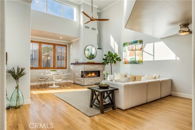 716 Manhattan Beach Blvd., Manhattan Beach, California 90266, 3 Bedrooms Bedrooms, ,2 BathroomsBathrooms,Residential,Sold,Manhattan Beach Blvd.,SB19196349