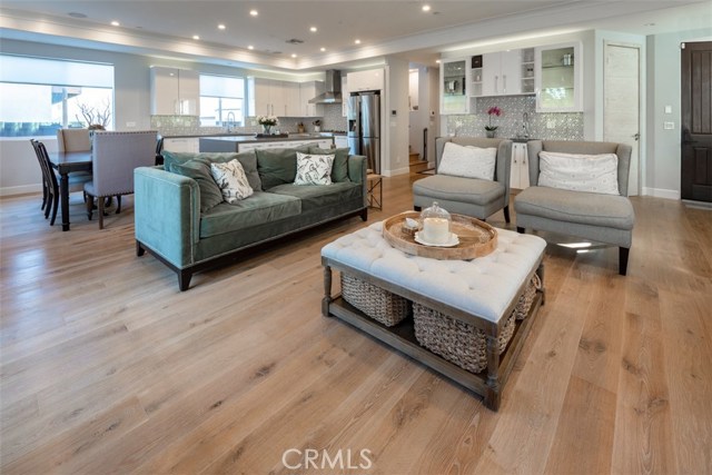 2019 Farrell Avenue, Redondo Beach, California 90278, 4 Bedrooms Bedrooms, ,3 BathroomsBathrooms,Residential,Sold,Farrell,PV18280425