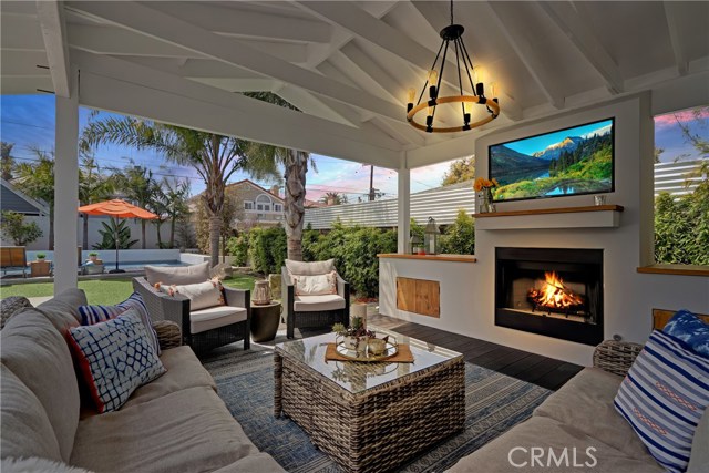 2306 Graham Avenue, Redondo Beach, California 90278, 2 Bedrooms Bedrooms, ,2 BathroomsBathrooms,Residential,Sold,Graham,SB18096314