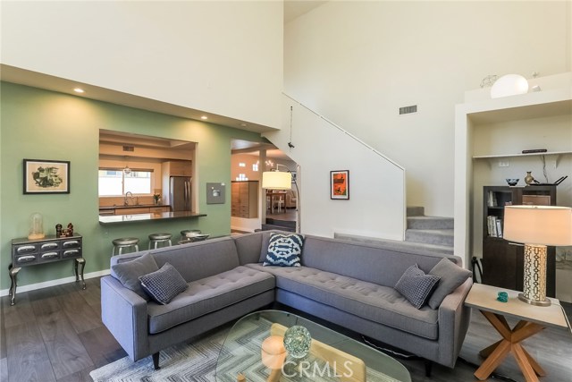 2121 Plant Avenue, Redondo Beach, California 90278, 4 Bedrooms Bedrooms, ,1 BathroomBathrooms,Residential,Sold,Plant,SB21007789