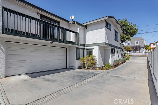 2214 Marshallfield Lane, Redondo Beach, California 90278, 3 Bedrooms Bedrooms, ,2 BathroomsBathrooms,Residential,Sold,Marshallfield,SB19223482