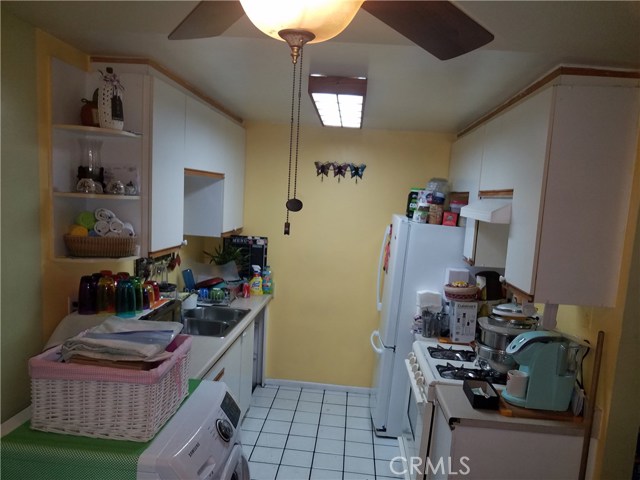 2 Bed Home for Sale in San Fernando, California