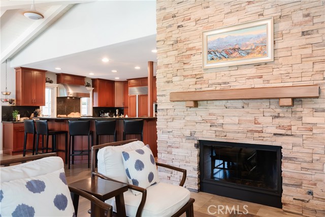 569 31st Street, Manhattan Beach, California 90266, 5 Bedrooms Bedrooms, ,3 BathroomsBathrooms,Residential,Sold,31st,SB20164744