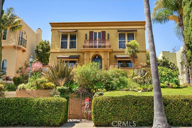 Photo of 121 Belmont Avenue, Long Beach, CA 90803