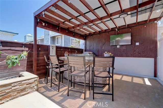 1919 Speyer Lane, Redondo Beach, California 90278, 4 Bedrooms Bedrooms, ,2 BathroomsBathrooms,Residential,Sold,Speyer,SB20135266
