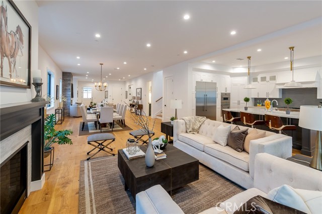 2400 John Street, Manhattan Beach, California 90266, 5 Bedrooms Bedrooms, ,2 BathroomsBathrooms,Residential,Sold,John,SB19208383