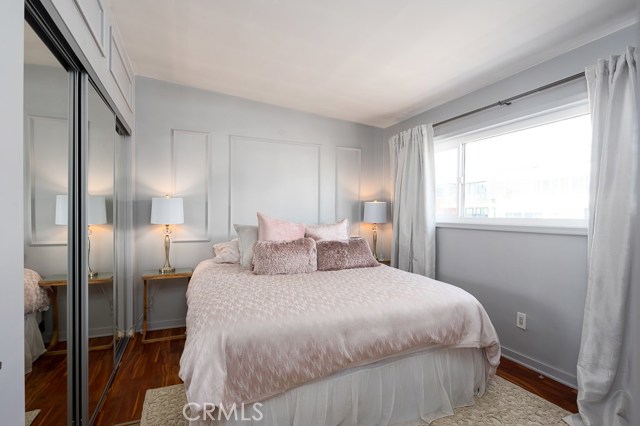 133 1st Street, Manhattan Beach, California 90266, 3 Bedrooms Bedrooms, ,2 BathroomsBathrooms,Residential,Sold,1st,SB20052011