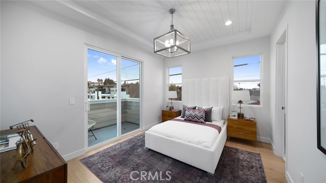 2010 Aviation Way, Redondo Beach, California 90278, 5 Bedrooms Bedrooms, ,5 BathroomsBathrooms,Residential,Sold,Aviation,PV21055057