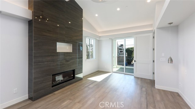 1917 Farrell Avenue, Redondo Beach, California 90278, 4 Bedrooms Bedrooms, ,3 BathroomsBathrooms,Residential,Sold,Farrell,PV20259127