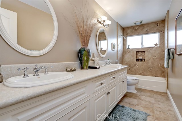 3400 Maple Avenue, Manhattan Beach, California 90266, 4 Bedrooms Bedrooms, ,3 BathroomsBathrooms,Residential,Sold,Maple,SB20185640