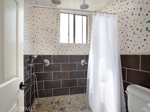 2115 Farrell Avenue, Redondo Beach, California 90278, 3 Bedrooms Bedrooms, ,1 BathroomBathrooms,Residential,Sold,Farrell,SB18148131