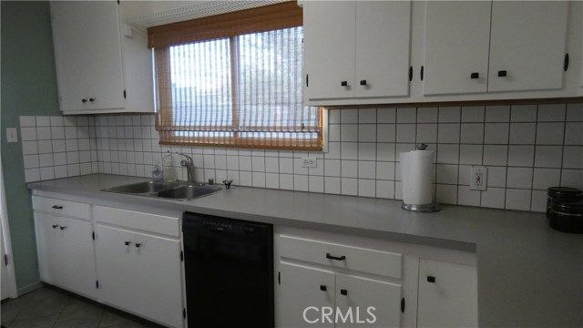 2616 182nd Place, Redondo Beach, California 90278, 3 Bedrooms Bedrooms, ,1 BathroomBathrooms,Residential,Sold,182nd,SB20063647