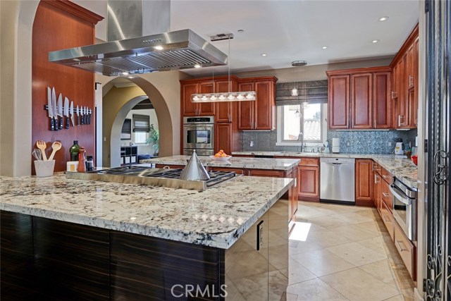 1931 Nelson Avenue, Redondo Beach, California 90278, 4 Bedrooms Bedrooms, ,4 BathroomsBathrooms,Residential,Sold,Nelson,SB18018453