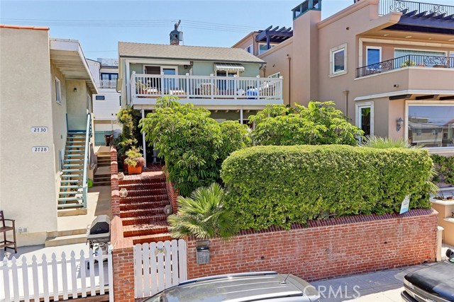 2722 Hermosa Avenue, Hermosa Beach, California 90254, 4 Bedrooms Bedrooms, ,2 BathroomsBathrooms,Residential,Sold,Hermosa,SB17280753