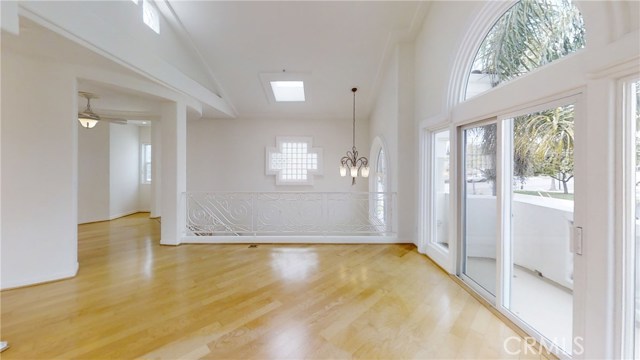 625 Lucia Avenue, Redondo Beach, California 90277, 3 Bedrooms Bedrooms, ,2 BathroomsBathrooms,Residential,Sold,Lucia,SB20075616