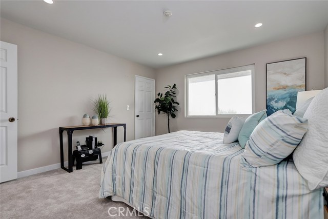 926 1st Street, Hermosa Beach, California 90254, 2 Bedrooms Bedrooms, ,2 BathroomsBathrooms,Residential,Sold,1st,SB20082752