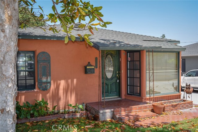 2203 Graham Avenue, Redondo Beach, California 90278, 2 Bedrooms Bedrooms, ,1 BathroomBathrooms,Residential,Sold,Graham,SB18146559