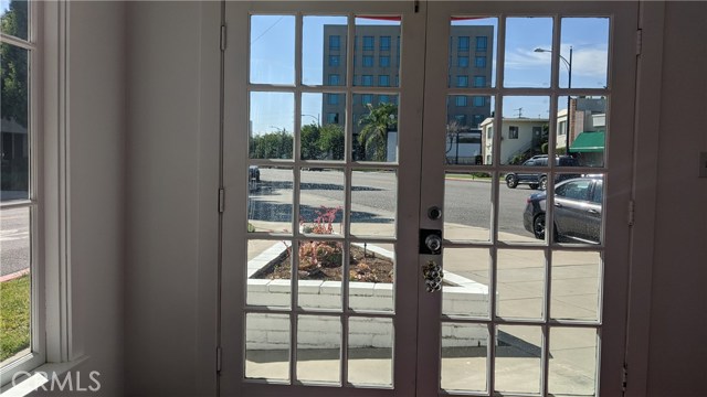 Olive, 91506, ,Commercial,For Sale,Olive,BB20176016