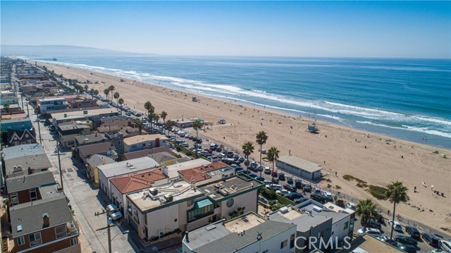 4216 The Strand, Manhattan Beach, California 90266, 5 Bedrooms Bedrooms, ,6 BathroomsBathrooms,Residential,Sold,The Strand,SB20211856