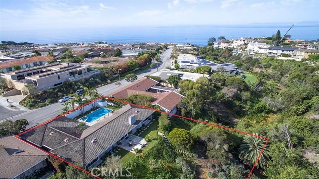 Photo of 307 Milford Drive, Corona del Mar, CA 92625