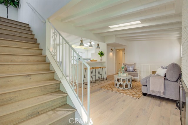 436 1st Street, Manhattan Beach, California 90266, 4 Bedrooms Bedrooms, ,2 BathroomsBathrooms,Residential,Sold,1st,SB20048897