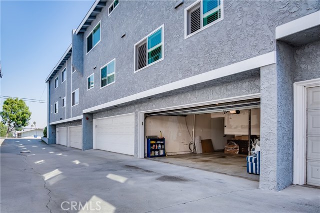 1806 Spreckels Lane, Redondo Beach, California 90278, 2 Bedrooms Bedrooms, ,2 BathroomsBathrooms,Residential,Sold,Spreckels,SB20217970