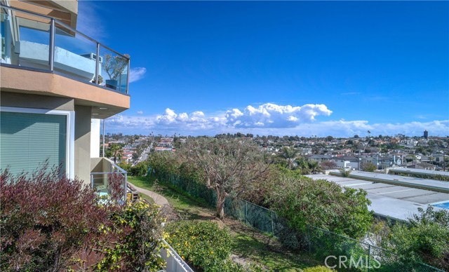 461 26th Street, Manhattan Beach, California 90266, ,Residential,Sold,26th,SB19039219