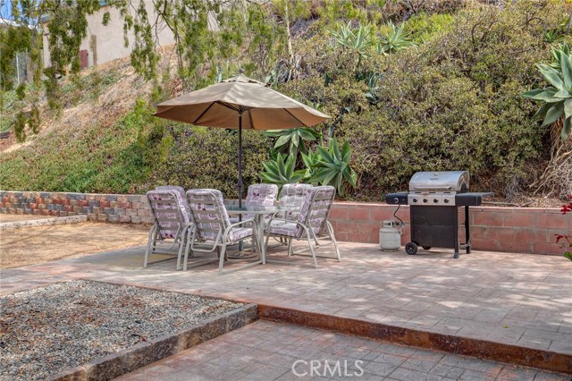2215 Glick Court, Redondo Beach, California 90278, 4 Bedrooms Bedrooms, ,2 BathroomsBathrooms,Residential,Sold,Glick,SB18233493