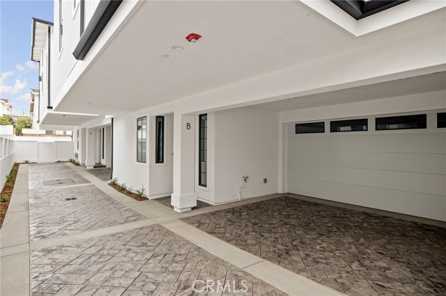 2112 Carnegie Lane, Redondo Beach, California 90278, 4 Bedrooms Bedrooms, ,4 BathroomsBathrooms,Residential,Sold,Carnegie,SB21029708