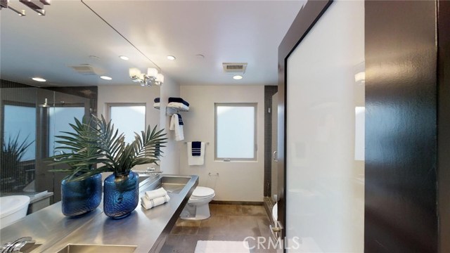 449 Manhattan Avenue, Hermosa Beach, California 90254, 2 Bedrooms Bedrooms, ,2 BathroomsBathrooms,Residential,Sold,Manhattan,SB19119924