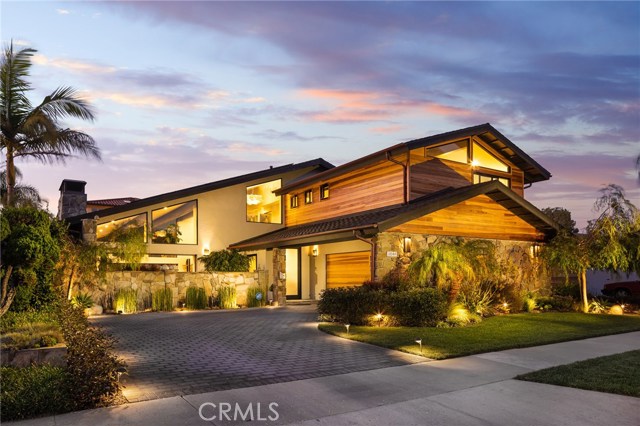 Photo of 17044 Edgewater Lane, Huntington Beach, CA 92649