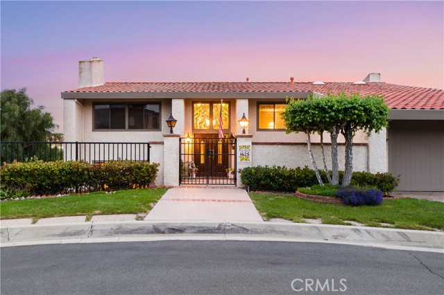 1625 Via Barcelona, Palos Verdes Estates, California 90274, 5 Bedrooms Bedrooms, ,3 BathroomsBathrooms,Residential,Sold,Via Barcelona,PV21111092