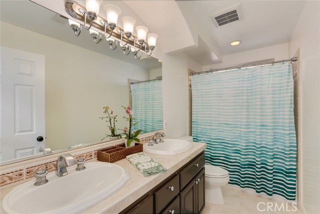 620 Juanita Avenue, Redondo Beach, California 90277, 3 Bedrooms Bedrooms, ,2 BathroomsBathrooms,Residential,Sold,Juanita,SB19033895