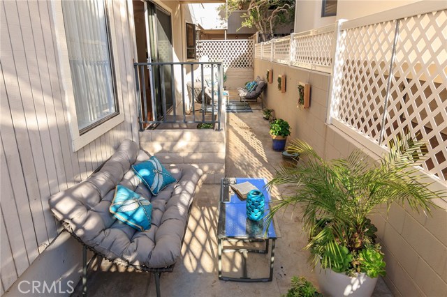 Spacious side patio - private & enclosed!