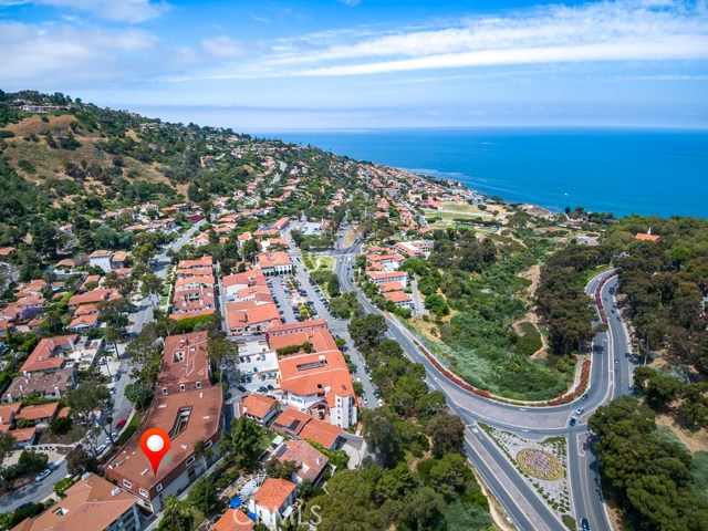 2545 Via Campesina, Palos Verdes Estates, California 90274, 2 Bedrooms Bedrooms, ,1 BathroomBathrooms,Residential,Sold,Via Campesina,SB20112596