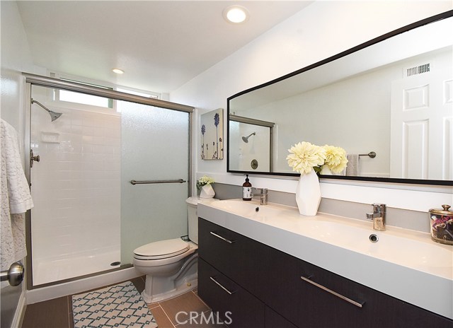 41 Sycamore Lane, Rolling Hills Estates, California 90274, 3 Bedrooms Bedrooms, ,2 BathroomsBathrooms,Residential,Sold,Sycamore Lane,PV20197817