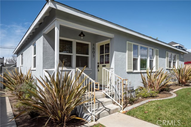 1605 Harkness, Manhattan Beach, California 90266, 3 Bedrooms Bedrooms, ,1 BathroomBathrooms,Residential,Sold,Harkness,SB21055276