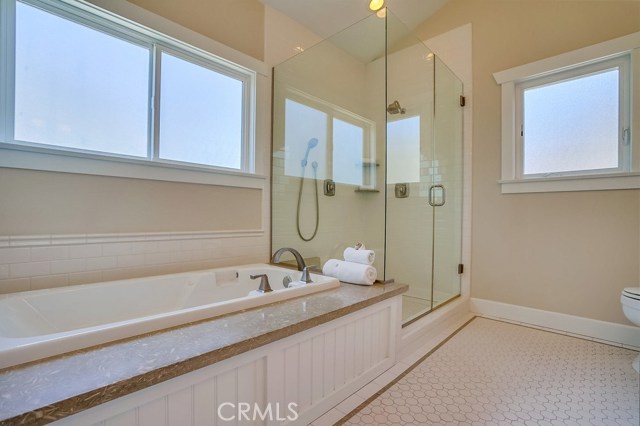 105 S Prospect Avenue, Redondo Beach, California 90277, 4 Bedrooms Bedrooms, ,2 BathroomsBathrooms,Residential,Sold,S Prospect,SB18121161