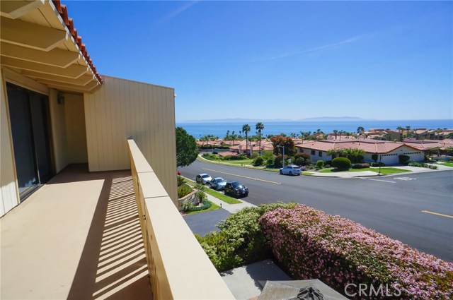 32514 Seahill Drive, Rancho Palos Verdes, California 90275, 3 Bedrooms Bedrooms, ,2 BathroomsBathrooms,Residential,Sold,Seahill,SB17021402