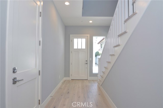 118 Irena Avenue, Redondo Beach, California 90277, 3 Bedrooms Bedrooms, ,3 BathroomsBathrooms,Residential,Sold,Irena,SB18141589