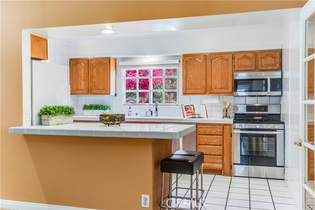 2004 Faymont Avenue, Manhattan Beach, California 90266, 3 Bedrooms Bedrooms, ,2 BathroomsBathrooms,Residential,Sold,Faymont,SB19117779