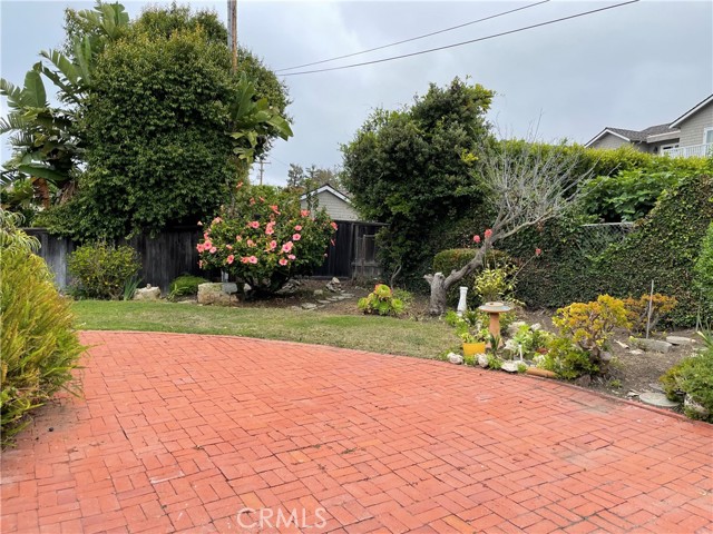 509 Yarmouth Road, Palos Verdes Estates, California 90274, 4 Bedrooms Bedrooms, ,2 BathroomsBathrooms,Residential,Sold,Yarmouth,SB21135936