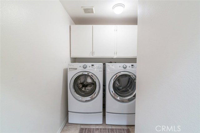 727 Lucia Avenue, Redondo Beach, California 90277, 3 Bedrooms Bedrooms, ,2 BathroomsBathrooms,Residential,Sold,Lucia,SB17222950