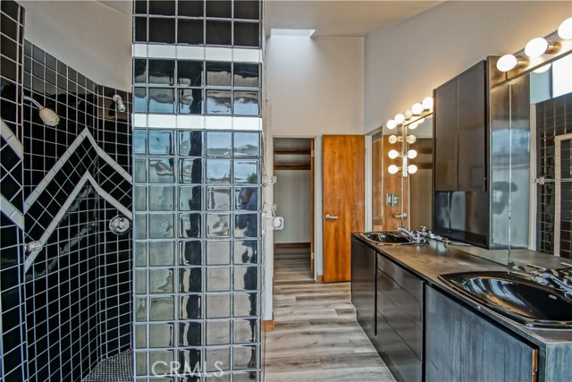 511 Marine Avenue, Manhattan Beach, California 90266, 3 Bedrooms Bedrooms, ,2 BathroomsBathrooms,Residential,Sold,Marine,SB19078478